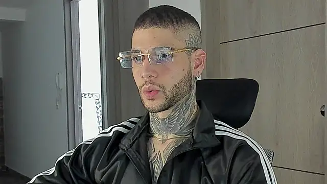  jamesleandros1 online show from 11, 9, 2025