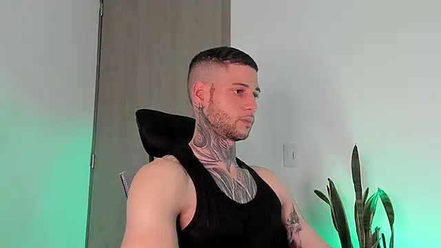  jamesleandros1 online show from 8, 2, 2026