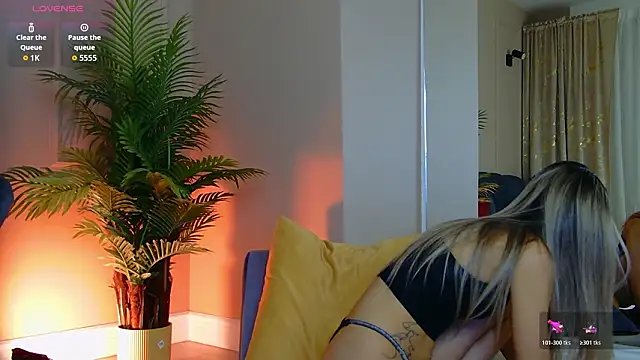 Snapshot of Avril_Cyrus chatting on 16, 2, 2026 Avril Cyrus online show from 16, 2, 2026