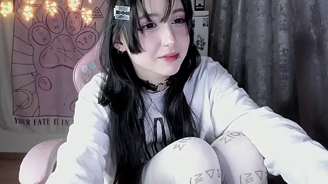 Holy420lolii online show from 10, 11, 2025