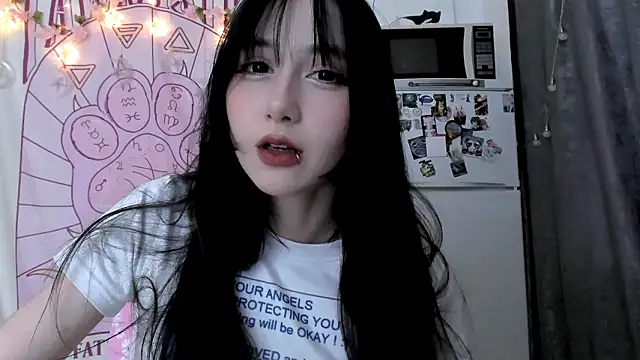 Snapshot of Holy420lolii chatting on 13, 3, 2026 Holy420lolii online show from 13, 3, 2026