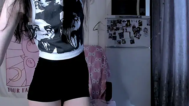 Snapshot of Holy420lolii chatting on 28, 3, 2026 Holy420lolii online show from 28, 3, 2026