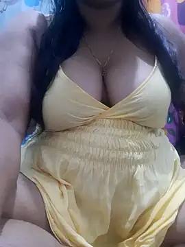 chubby wife online show from 23, 1, 2025