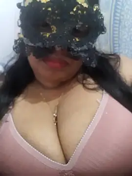 chubby wife online show from 28, 7, 2026