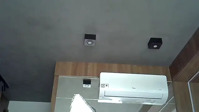 Skinny-Kitten online show from 27, 10, 2025