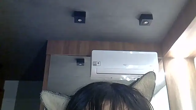 Skinny-Kitten online show from 12, 7, 2026