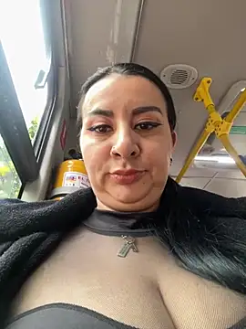 Abril Luv online show from 21, 3, 2025