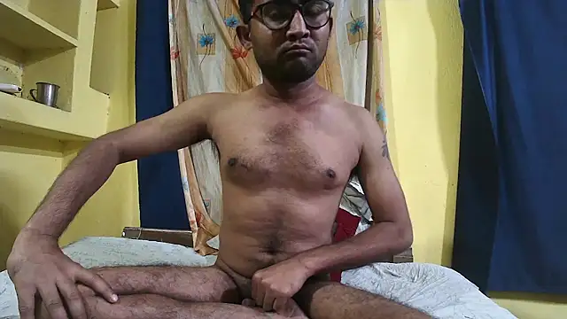 Snapshot of Cute_boy2000 chatting on 24, 12, 2024 Cute boy2000 online show from 24, 12, 2024