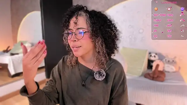 Snapshot of Emma_Nakamura chatting on 12, 1, 2026 Emma Nakamura online show from 12, 1, 2026