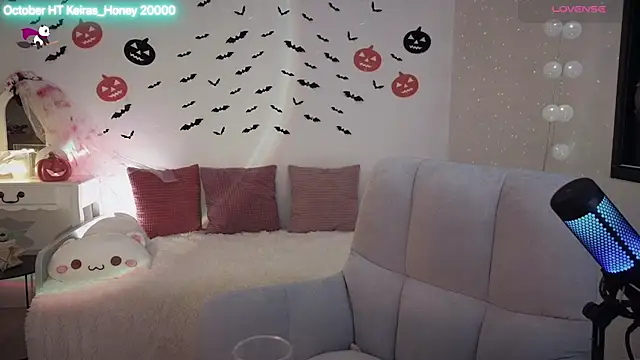 ImKeira online show from 20, 10, 2025