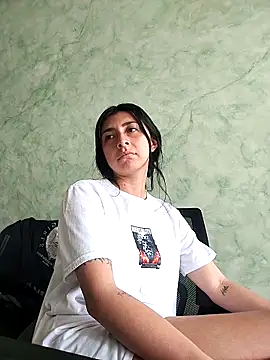 EmmaWilliamss online show from 27, 3, 2026