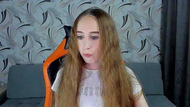 Snapshot of _mira_cle_ chatting on 8, 12, 2024 mira cle online show from 8, 12, 2024