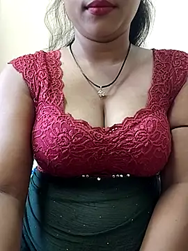 Snapshot of ANGE-MOU chatting on 1, 6, 2026 ANGE-MOU online show from 1, 6, 2026