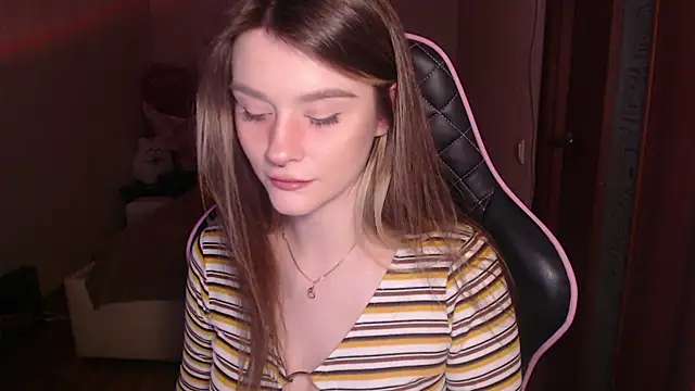 Snapshot of jeann_elsaa chatting on 13, 9, 2025 jeann elsaa online show from 13, 9, 2025