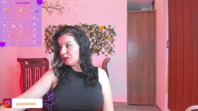 Snapshot of yuya_ss chatting on 9, 11, 2025 yuya ss online show from 9, 11, 2025