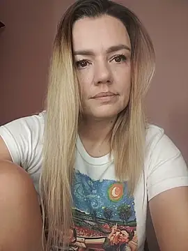 KrissSexi online show from 20, 11, 2025