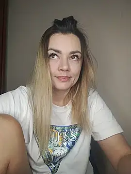 KrissSexi online show from 17, 12, 2025