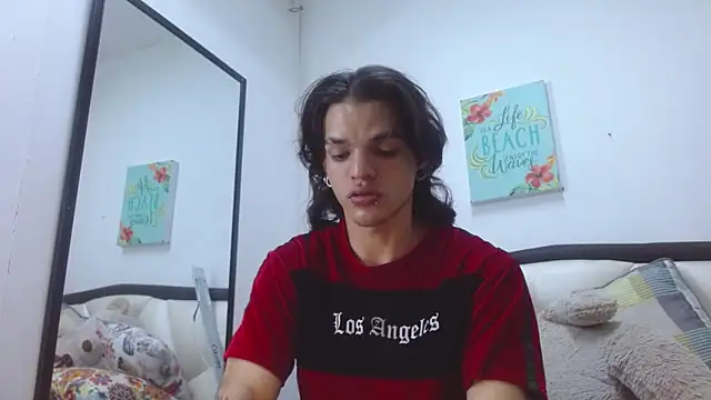 AlbertBernal69 online show from 22, 10, 2025