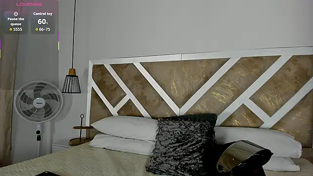 ZiaCalifa online show from 13, 3, 2026