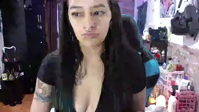 Snapshot of AngelaQueen_ chatting on 15, 3, 2026 AngelaQueen online show from 15, 3, 2026