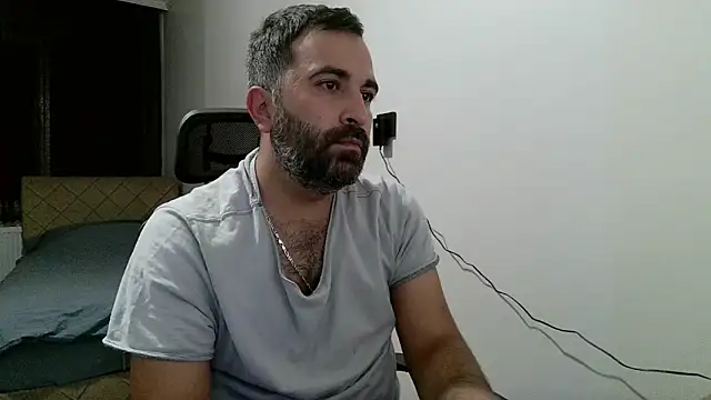 Snapshot of tgltplsr chatting on 23, 9, 2025 tgltplsr online show from 23, 9, 2025