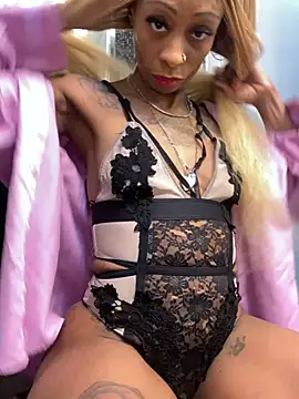 Snapshot of SlimBeenBadd1981 chatting on 22, 2, 2025 SlimBeenBadd1981 online show from 22, 2, 2025