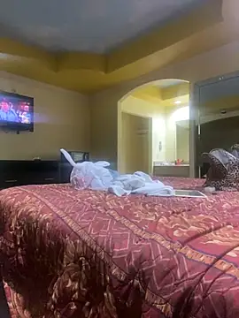 Snapshot of SlimBeenBadd1981 chatting on 27, 2, 2025 SlimBeenBadd1981 online show from 27, 2, 2025