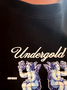 Snapshot of LunaBaker-1 chatting on 11, 9, 2025 LunaBaker-1 online show from 11, 9, 2025