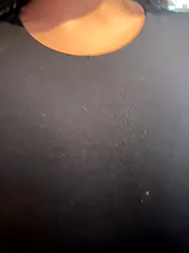 Snapshot of LunaBaker-1 chatting on 24, 10, 2025 LunaBaker-1 online show from 24, 10, 2025