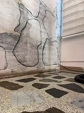 Snapshot of LunaBaker-1 chatting on 27, 11, 2025 LunaBaker-1 online show from 27, 11, 2025