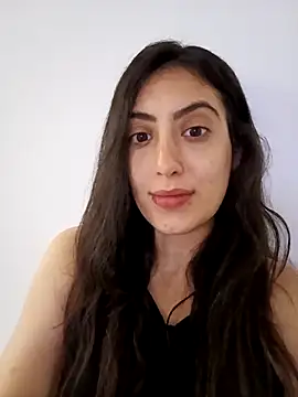 Snapshot of MIYESSI chatting on 7, 2, 2026 MIYESSI online show from 7, 2, 2026