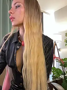 KittyKatyDream online show from 19, 4, 2026