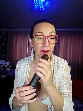 Snapshot of LybovNTV chatting on 11, 3, 2025 LybovNTV online show from 11, 3, 2025