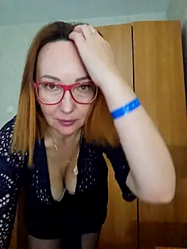 Snapshot of LybovNTV chatting on 2, 10, 2025 LybovNTV online show from 2, 10, 2025