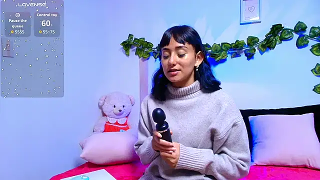 tati cardenas online show from 13, 9, 2025