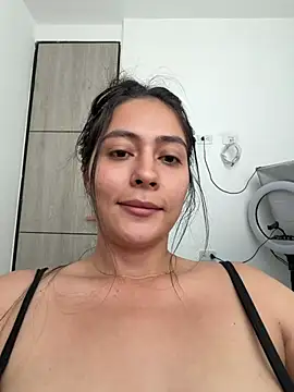 Sophie  Foxxx online show from 17, 5, 2026
