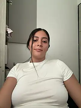 Sophie  Foxxx online show from 19, 7, 2026