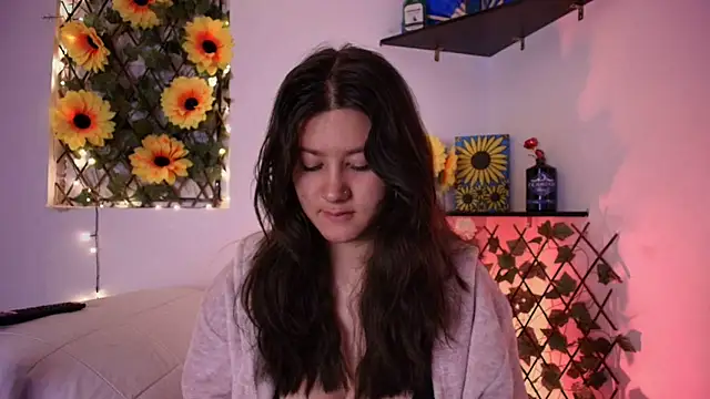 kisstarxxx online show from 14, 4, 2026