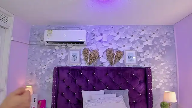 Snapshot of dalila_salazar chatting on 3, 5, 2026 dalila salazar online show from 3, 5, 2026