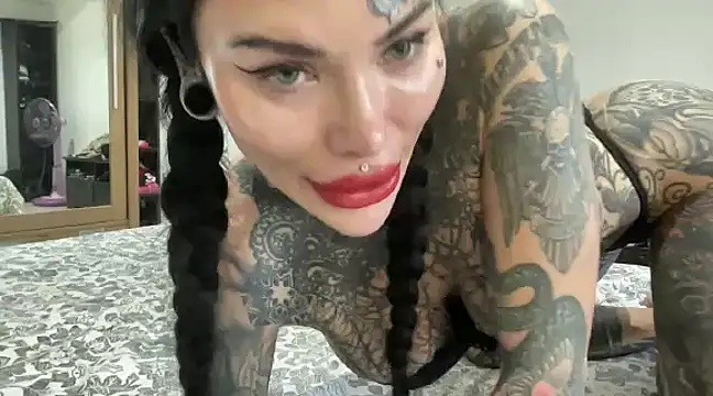 claudiacvc95 online show from 7, 12, 2024