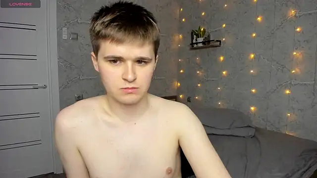 Snapshot of Mark_Bearcub chatting on 13, 5, 2026 Mark Bearcub online show from 13, 5, 2026