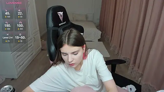 lil cassie online show from 31, 10, 2025