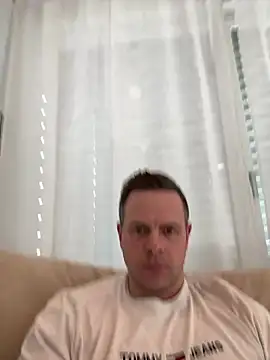 Snapshot of Danii0790 chatting on 8, 2, 2025 Danii0790 online show from 8, 2, 2025