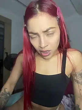 Snapshot of ari_sexy1 chatting on 18, 5, 2026 ari sexy1 online show from 18, 5, 2026