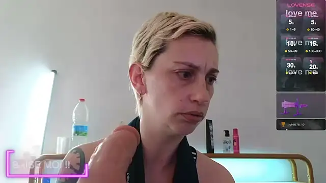Snapshot of Liza_Rosa chatting on 22, 2, 2025 Liza Rosa online show from 22, 2, 2025