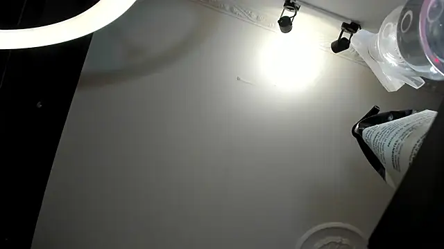 Apotheosis01 online show from 17, 3, 2026