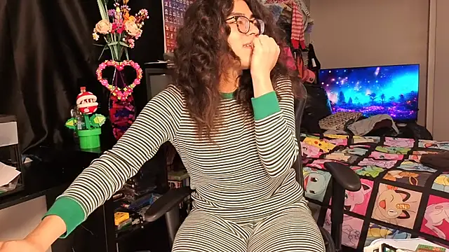 ShinyCherub online show from 27, 2, 2025