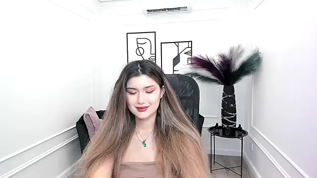 Snapshot of AnneTLi chatting on 10, 9, 2025 AnneTLi online show from 10, 9, 2025