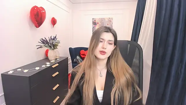 Snapshot of AnneTLi chatting on 15, 2, 2026 AnneTLi online show from 15, 2, 2026