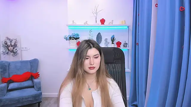 Snapshot of AnneTLi chatting on 28, 2, 2026 AnneTLi online show from 28, 2, 2026